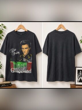 Vintage-Style Elvis Presley Graphic Tee - Black